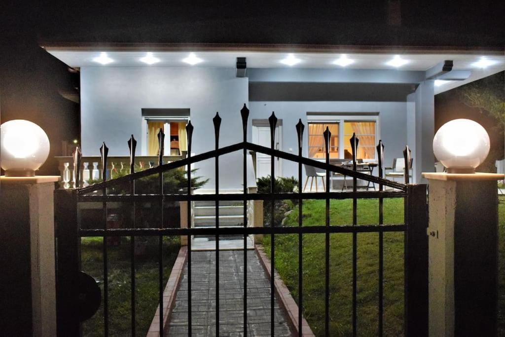 Appartement Deppy'S House Κοντά Στα Λουτρά Πόζαρ à Chrysi Extérieur photo